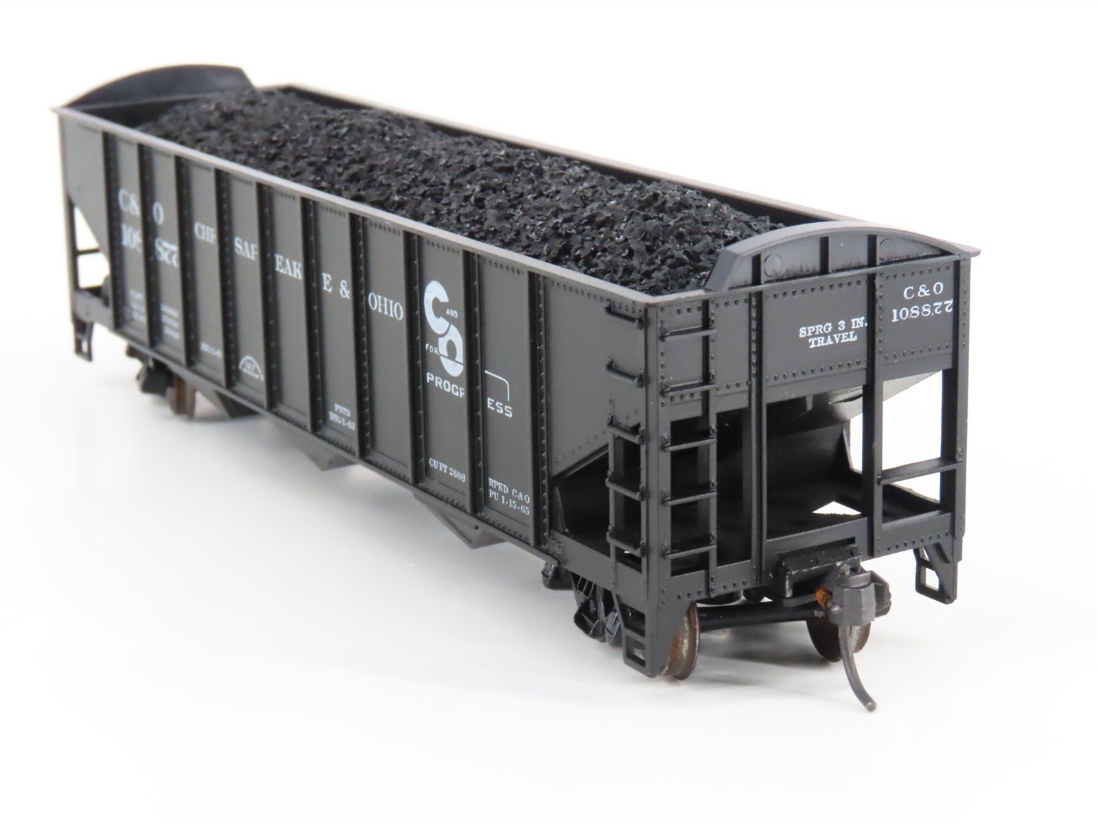 LOT of 2 HO Roundhouse 1499 C&O Progress 3-Bay Hopper w/ Coal Load - Upgraded