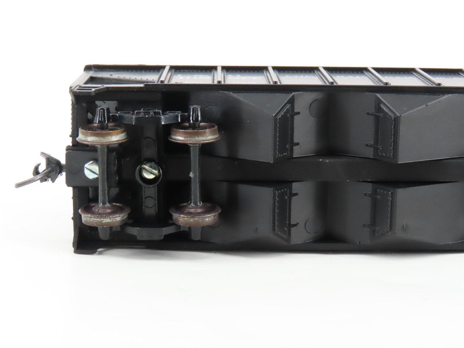 LOT of 2 HO Roundhouse 1499 C&O Progress 3-Bay Hopper w/ Coal Load - Upgraded