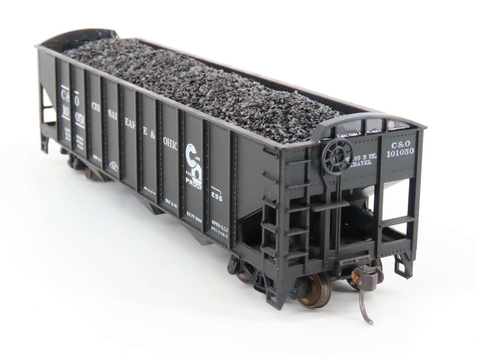 LOT of 2 HO Roundhouse 1499 C&O Progress 3-Bay Hopper w/ Coal Load - Upgraded