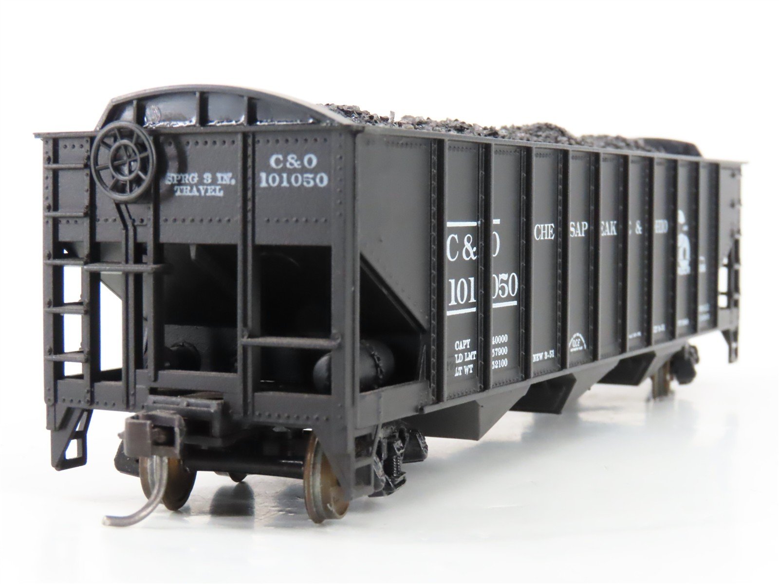 LOT of 2 HO Roundhouse 1499 C&O Progress 3-Bay Hopper w/ Coal Load - Upgraded