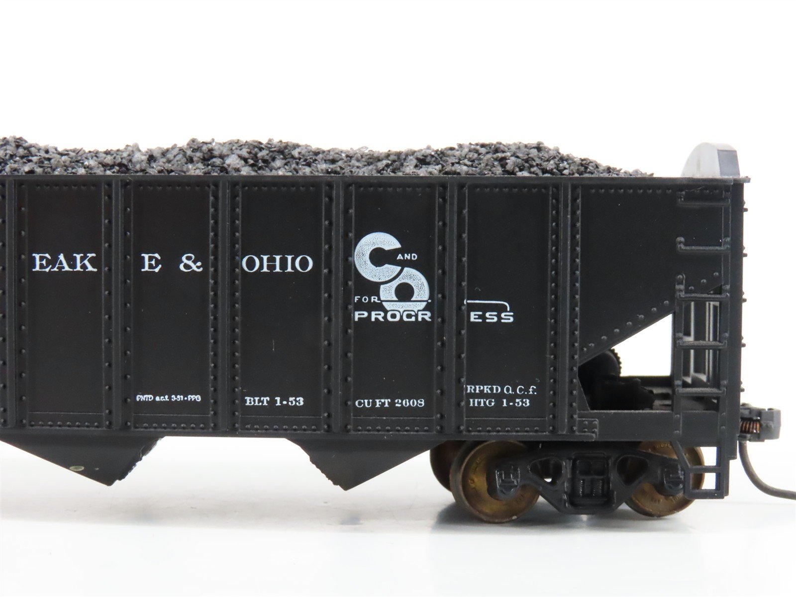 LOT of 2 HO Roundhouse 1499 C&O Progress 3-Bay Hopper w/ Coal Load - Upgraded