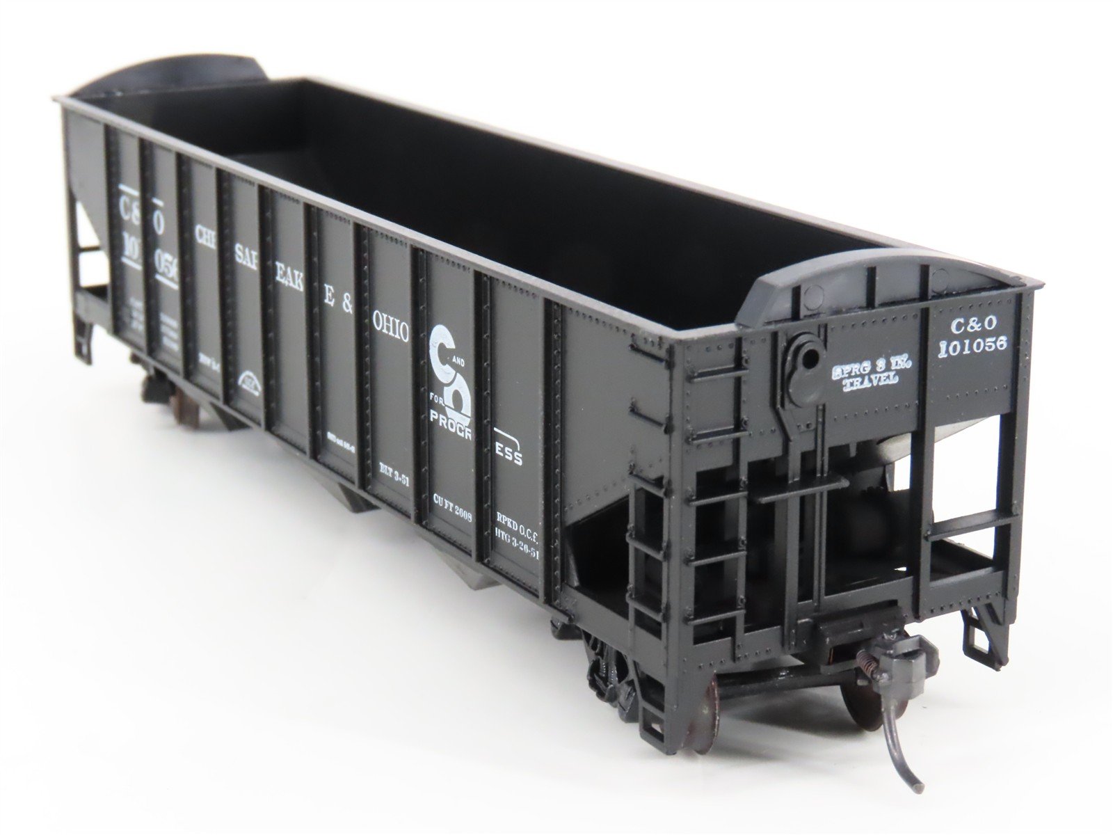 HO Scale Roundhouse 1499 C&O Progress 3-Bay Open Hopper #101056 - Upgraded