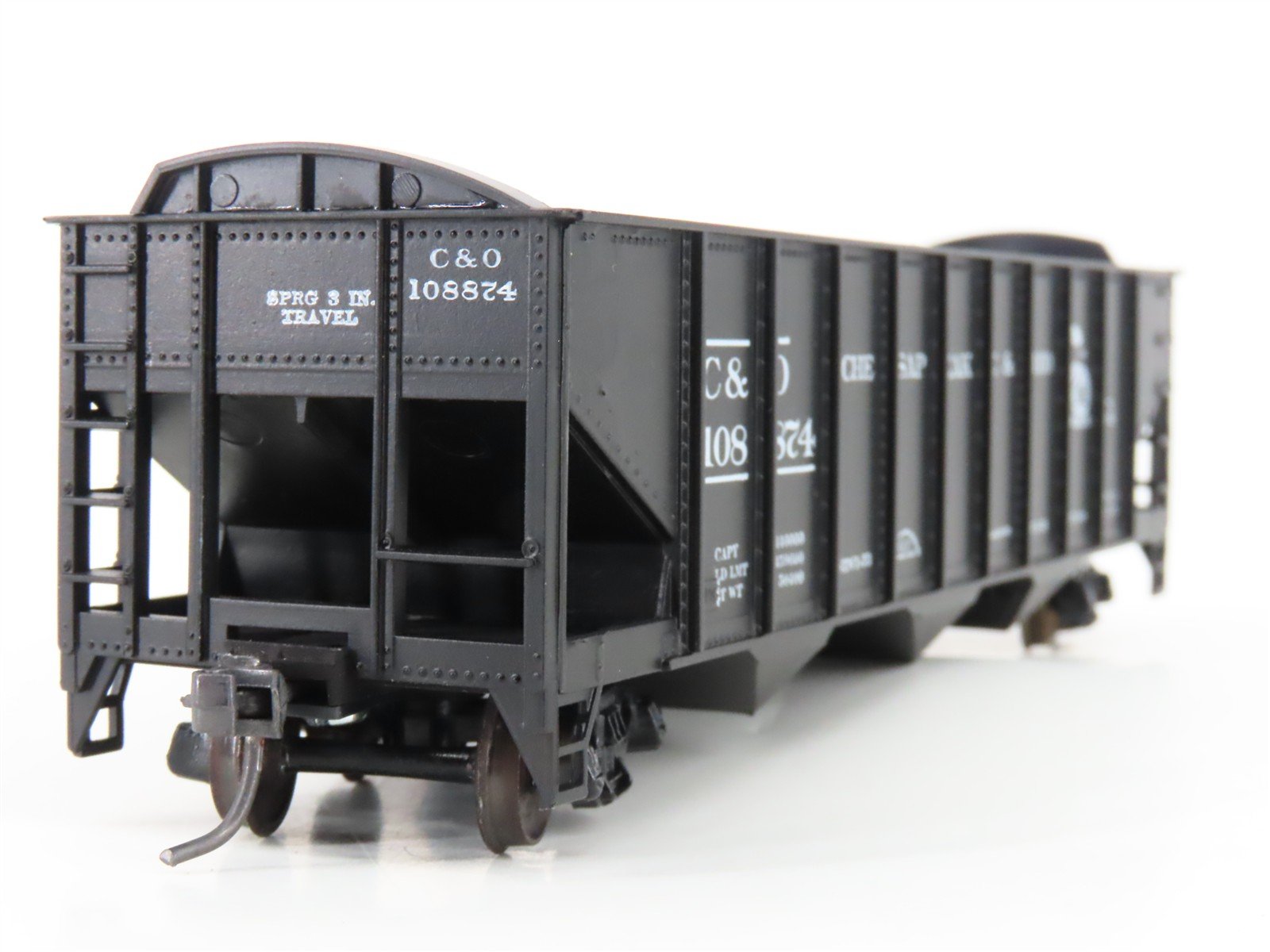 LOT of 2 HO Scale Roundhouse 1499 C&O Progress 3-Bay Open Hopper - Upgraded