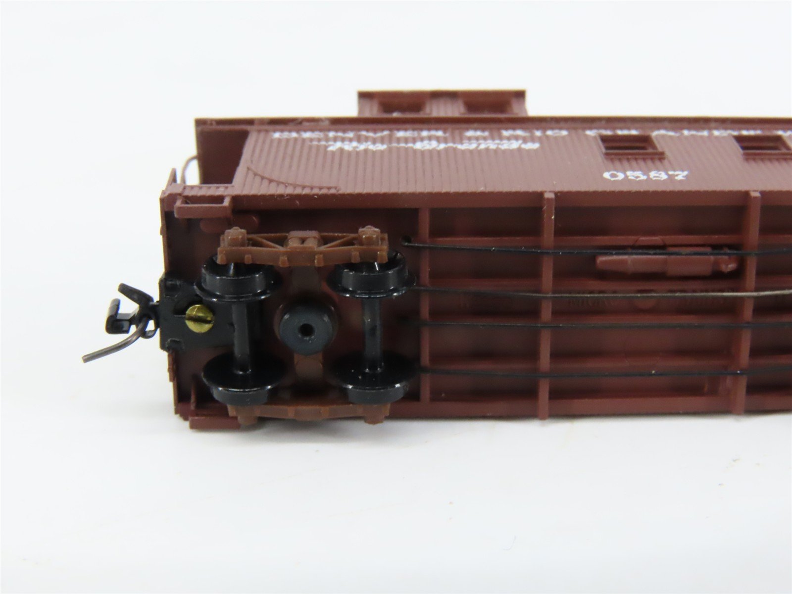 Nn3 Scale Micro-Trains MTL 15701 D&RGW Rio Grande Railroad Cupola Caboose #0587