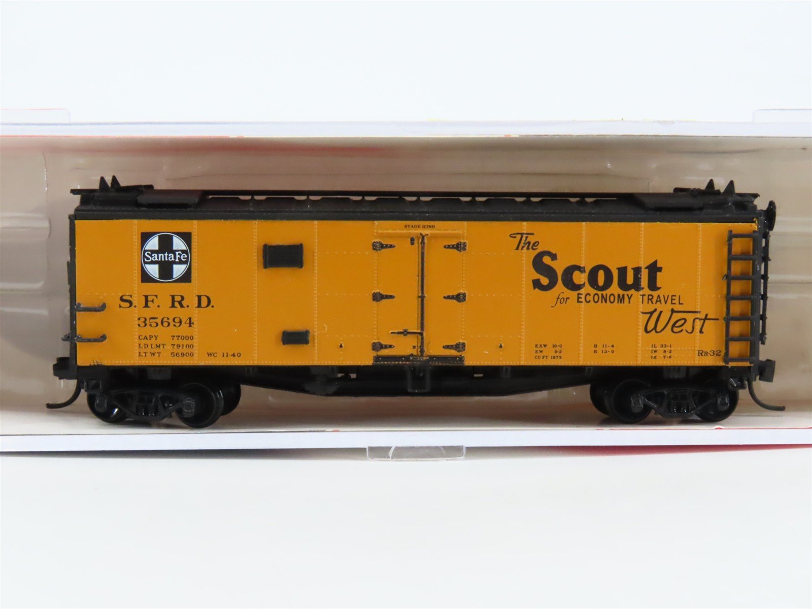 N Scale InterMountain 66118-12* SFRD Santa Fe Railroad The Scout Reefer #35694