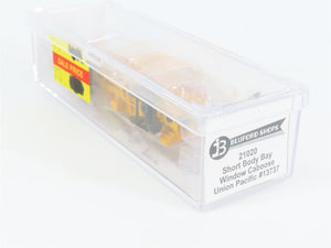 N Scale Bluford Shops 21020 UP Union Pacific Railroad Bay Window Caboose #13737