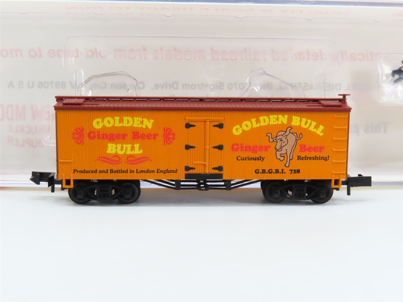 N Scale Roundhouse 8942 GBGBI Golden Bull Ginger Beer 36' Old Time Reefer #728
