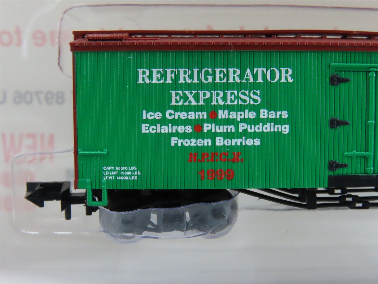 N Scale Roundhouse 8946 NPFCX North Pole Frozen Condiments 36' Reefer #1999