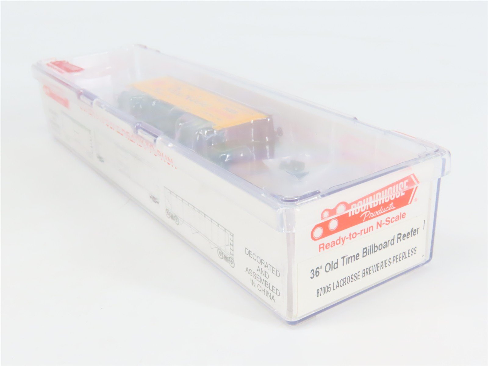 N Scale Roundhouse 87005 NX Lacrosse Breweries Peerless 36' Reefer #3022