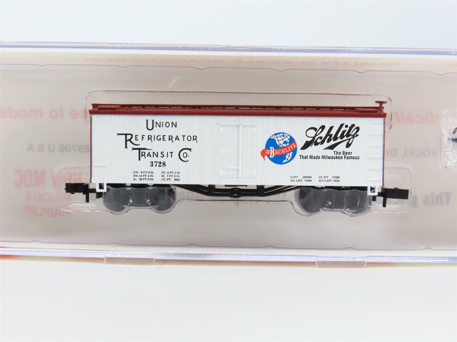 N Scale Roundhouse 87003 URTC Schlitz Beer 36' Old Time Billboard Reefer #3728