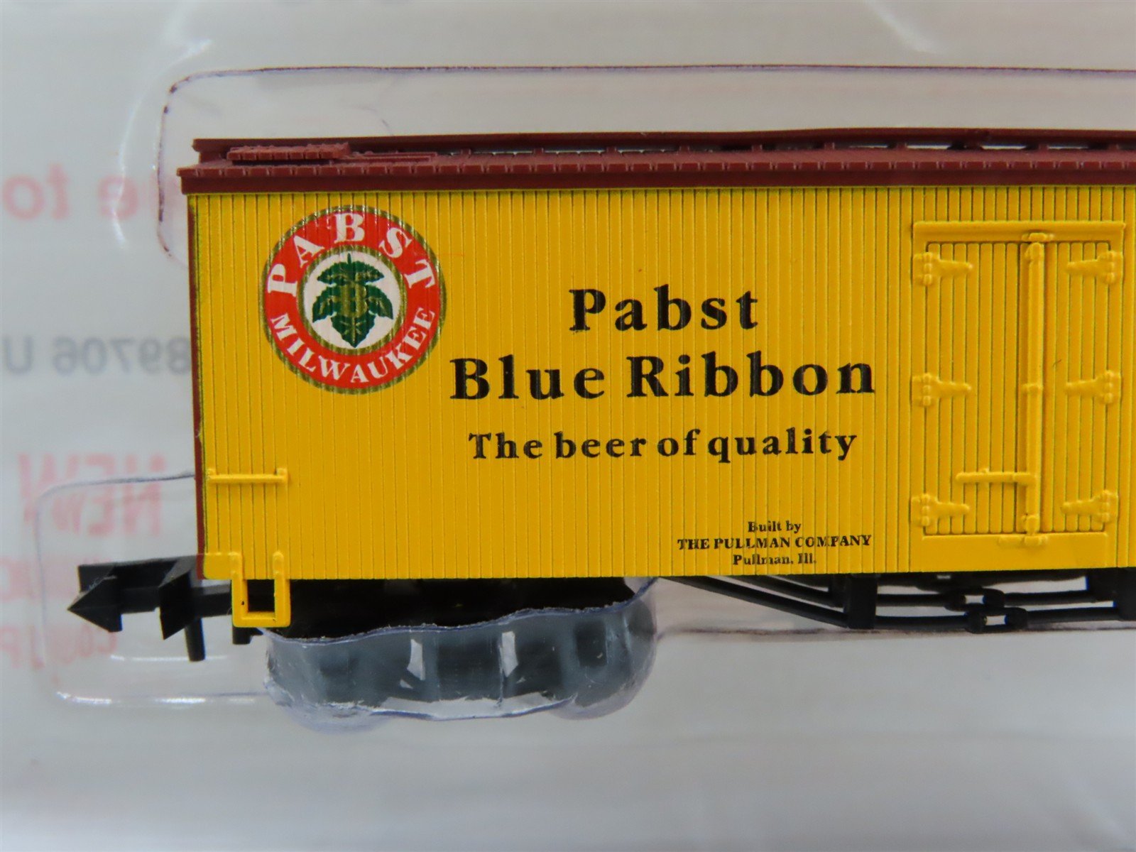 N Scale Roundhouse 87001 Pabst Blue Ribbon Beer 36' Old Time Reefer #4341