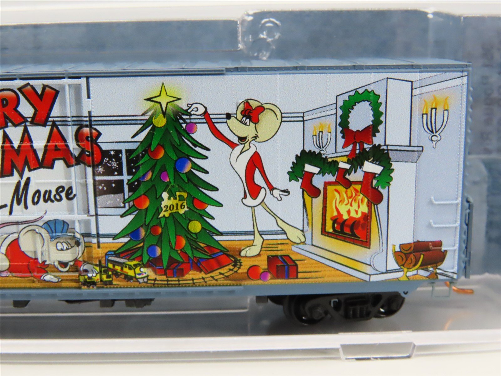 N Micro-Trains MTL 10200120 Merry Christmas From Micro Mouse 60' Box Car #2016