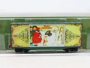 N Scale Micro-Trains MTL 10100819 Christmas Postcard Magical Greeting Box Car #9