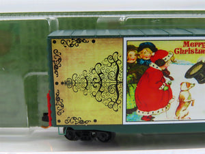 N Scale Micro-Trains MTL 10100819 Christmas Postcard Magical Greeting Box Car #9
