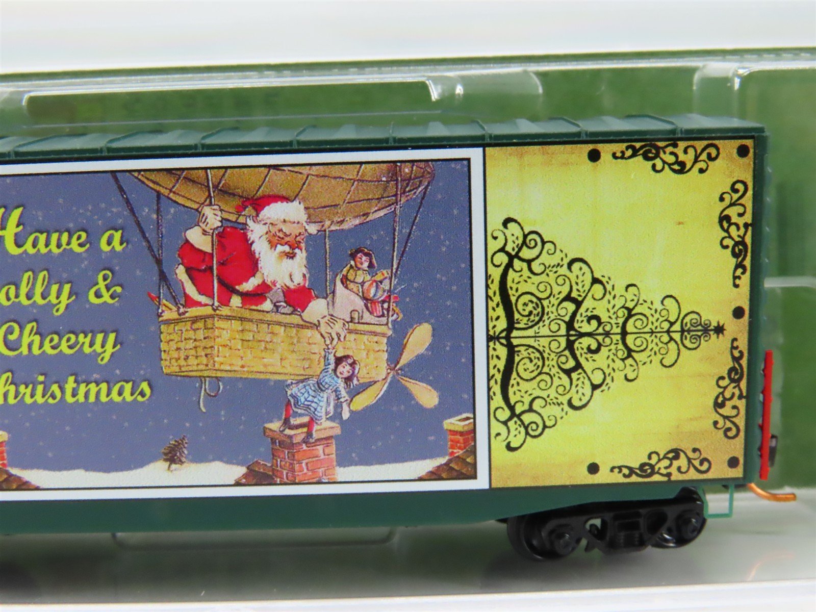 N Scale Micro-Trains MTL 10100818 Christmas Postcard Rooftop Delivery Box Car #8