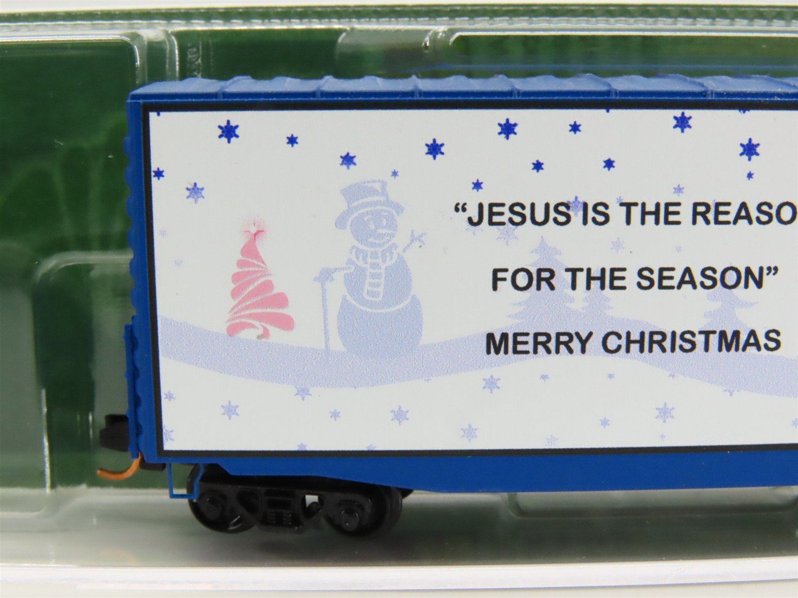 N Scale Micro-Trains MTL 10100803 Custom 2016 Christmas 40' Box Car #25.1