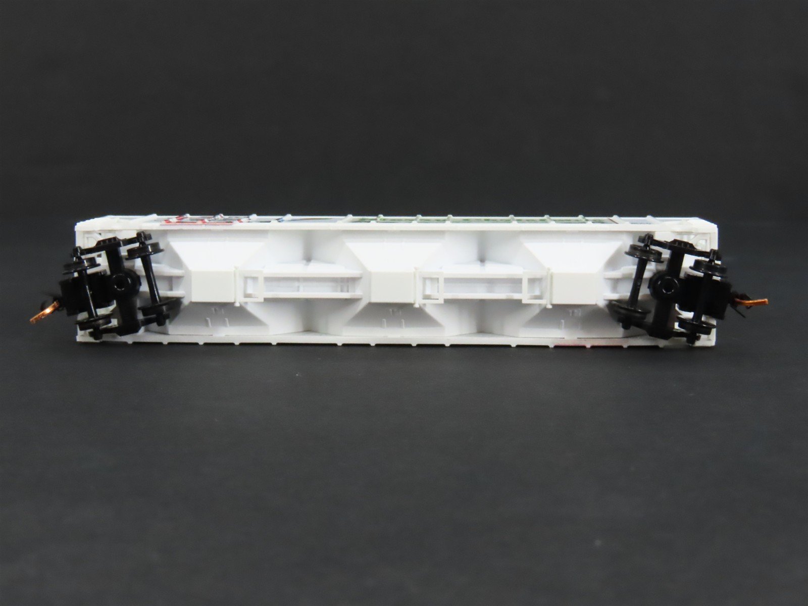 N Micro-Trains MTL 09900120 Merry Christmas From Micro Mouse 3-Bay Hopper #2011