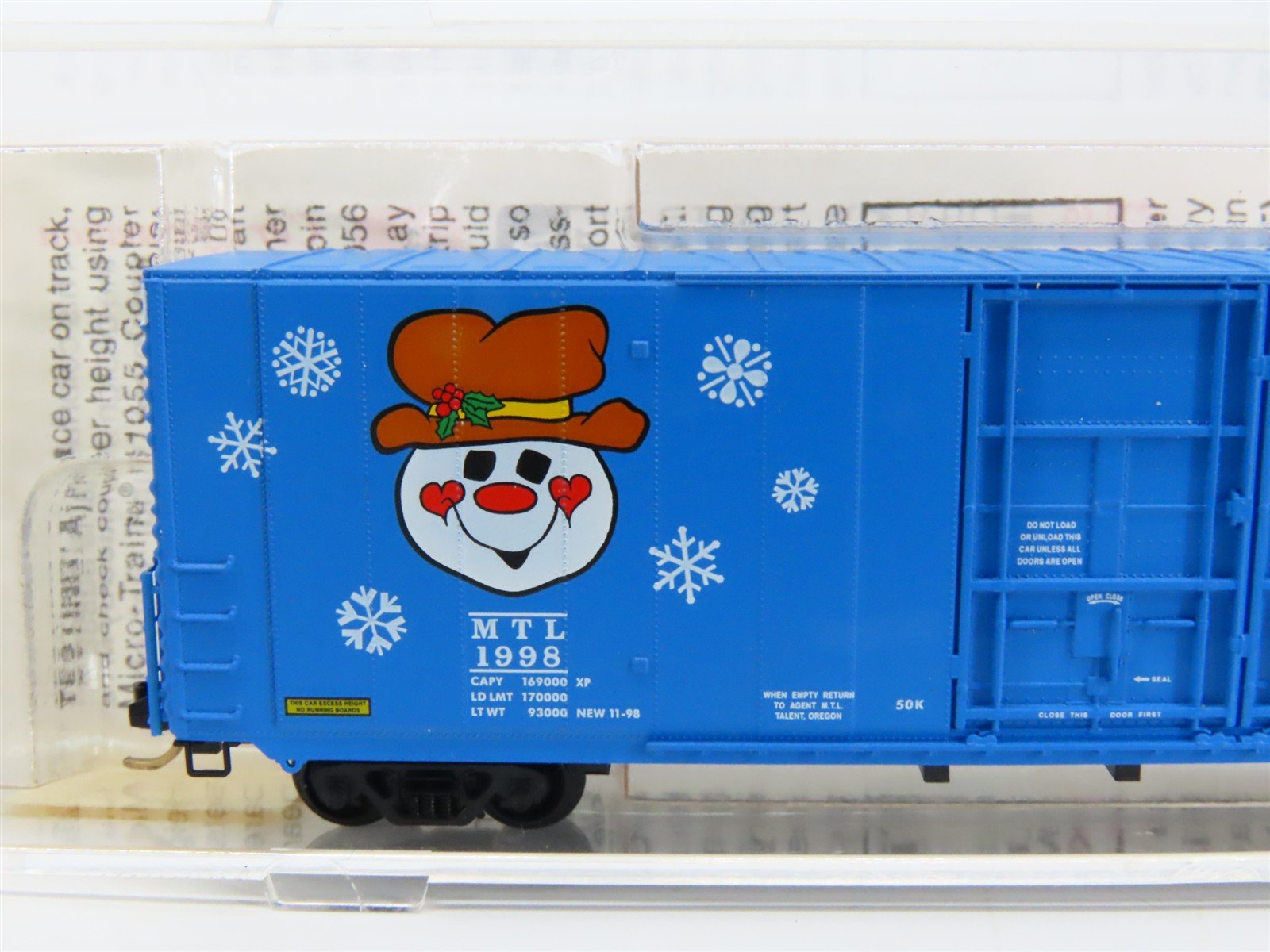 N Scale Micro-Trains MTL 102060 Snowball Express Holiday 60' Box Car #1998