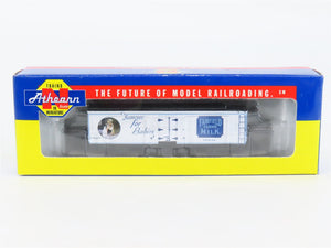 N Scale Athearn 11622 FFDX Fairfield Farms 40' Wood Milk Car #104