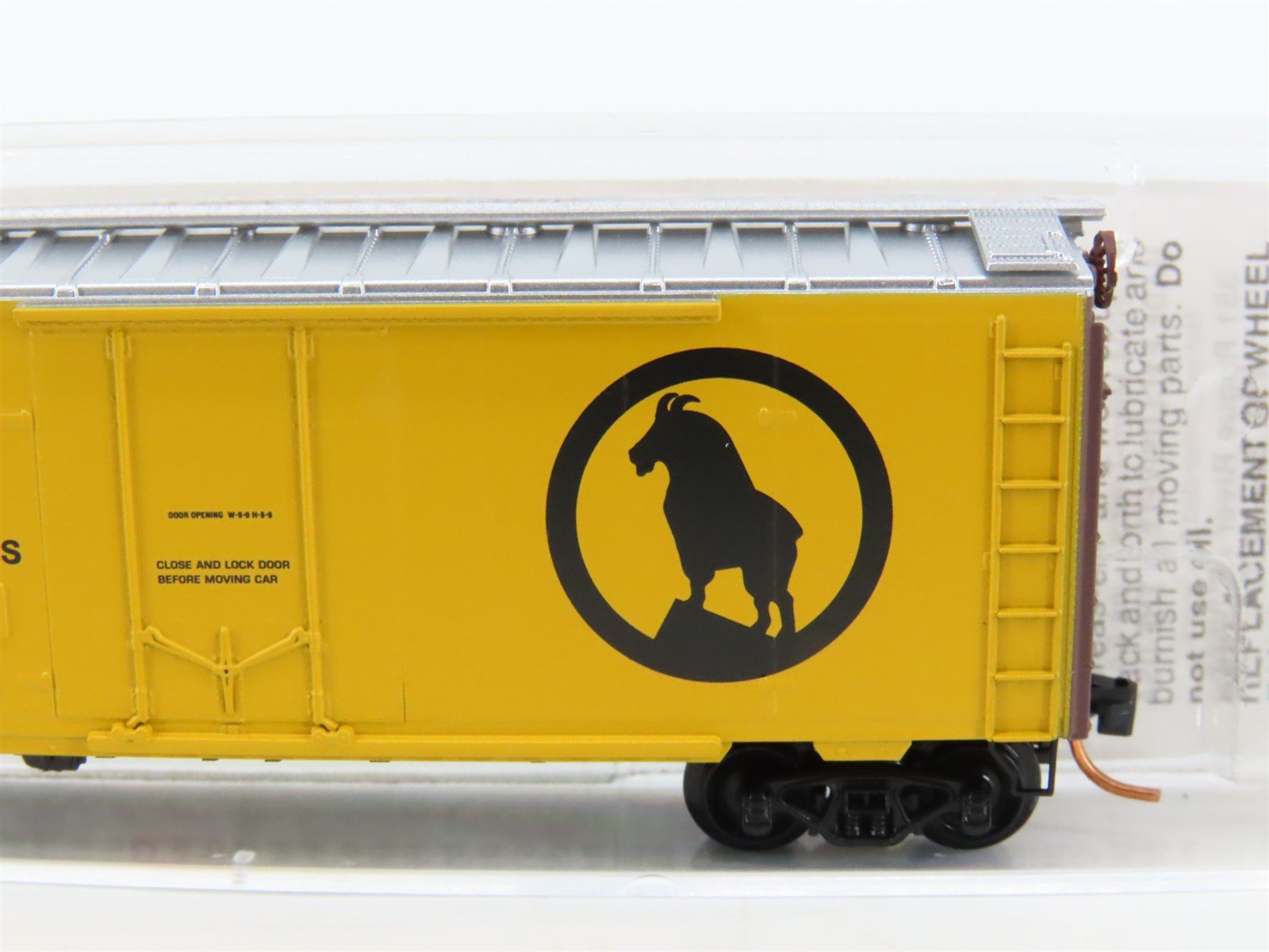 N Scale Miro-Trains MTL 21460 RBWX GN Western Fruit Express 40' Box Car #60292
