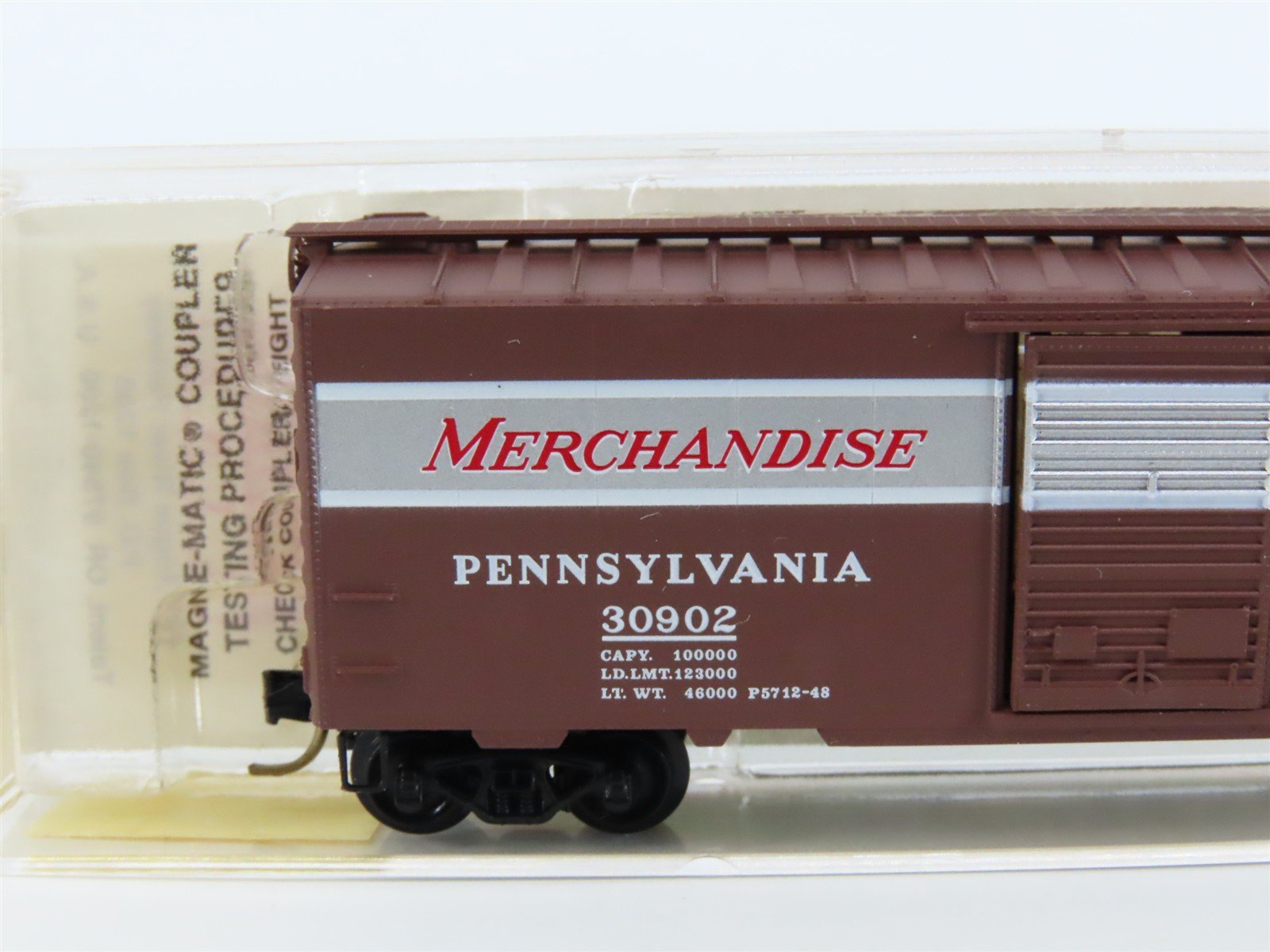 N Micro-Trains MTL 20066 PRR Pennsylvania Merchandise Service 40' Box Car #30902