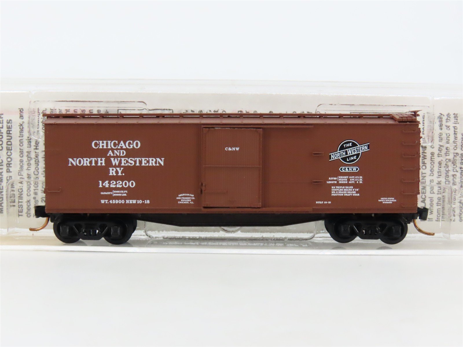 N Scale Micro-Trains MTL 39160 CNW Chicago & North Western 40' Box Car #142200
