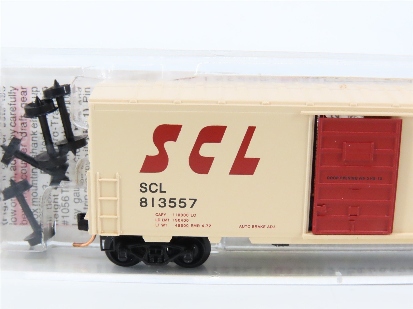 N Scale Micro-Trains MTL 24160 SCL Seaboard Coast Line 40' Box Car #813557