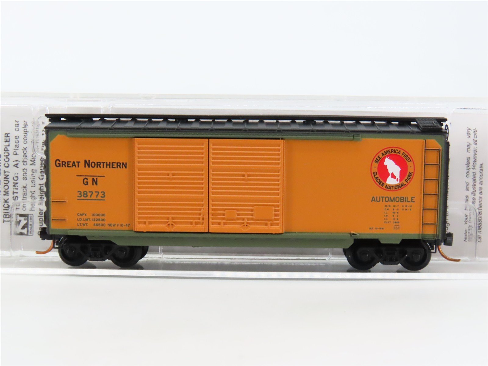 N Scale Micro-Trains MTL 02300311 GN Glacier National Park 40' Box Car #38773