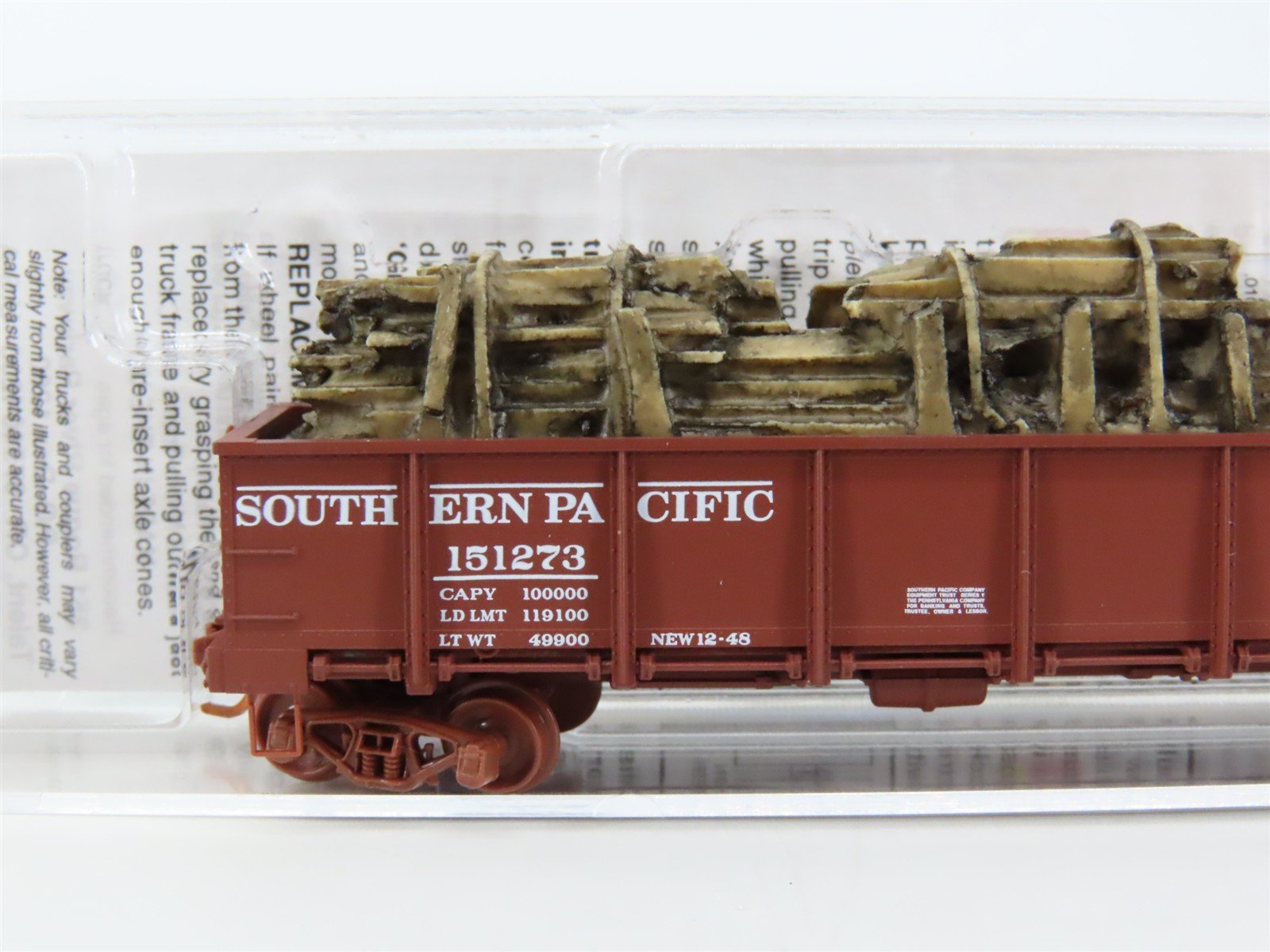 N Scale Micro-Trains MTL 08300082 SP Southern Pacific Gondola #151273 w/ Load