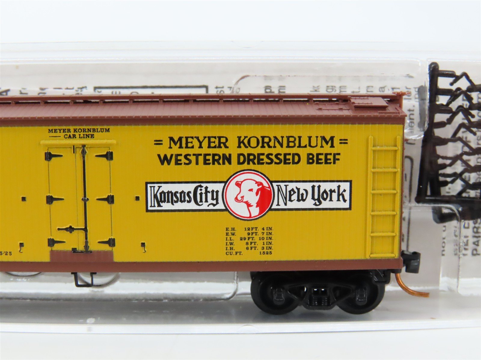 N Scale Micro-Trains MTL 04900100 MKPX Meyer Kornblum 40' Wood Reefer #117