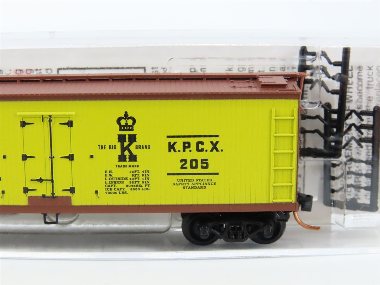 N Scale Micro-Trains MTL 49120 KPCX King Packing Co. 40' Wood Reefer #205