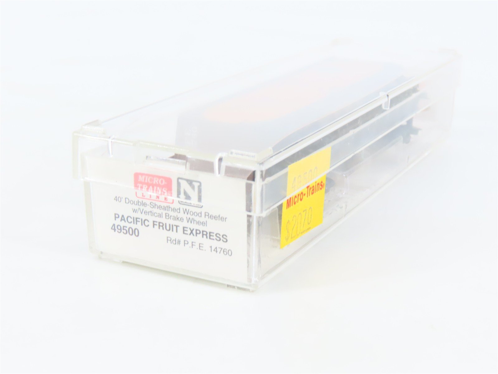 N Scale Micro-Trains MTL 49500 SP UP PFE Pacific Fruit Express 40' Reefer #14760