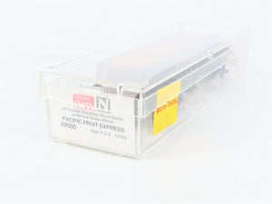 N Scale Micro-Trains MTL 49500 SP UP PFE Pacific Fruit Express 40' Reefer #14760