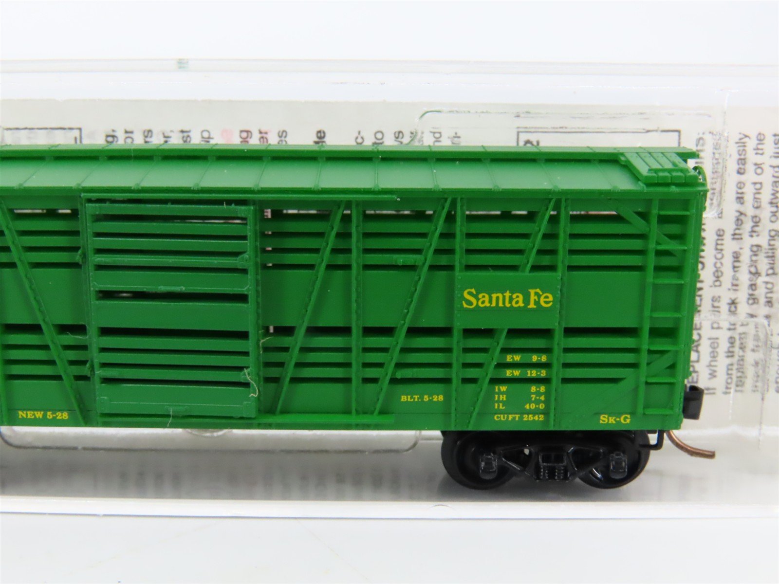 N Scale Micro-Trains MTL 35070 ATSF Santa Fe 40' Despatch Stock Car #68848