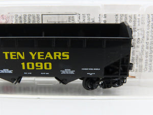 N Scale Micro-Trains MTL 90020 Ten Years Anniversary 2-Bay Open Hopper #1090