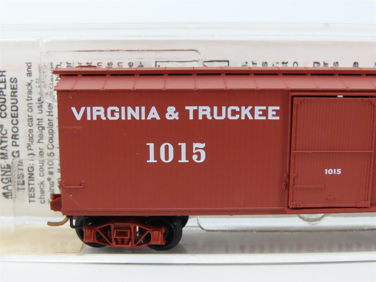 N Scale Micro-Trains MTL 39180 VT Virginia & Truckee 40' Box Car #1015