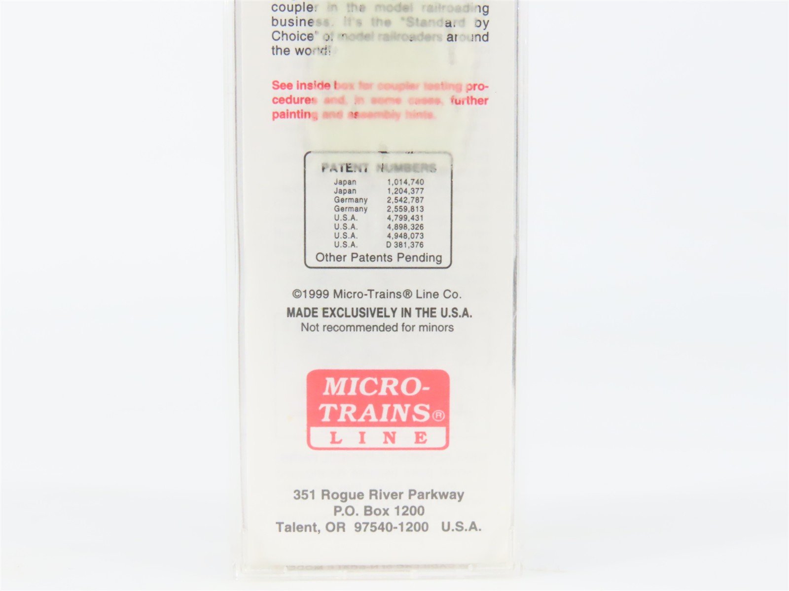 N Scale Micro-Trains MTL 39160 CNW Chicago & North Western 40' Box Car #142200