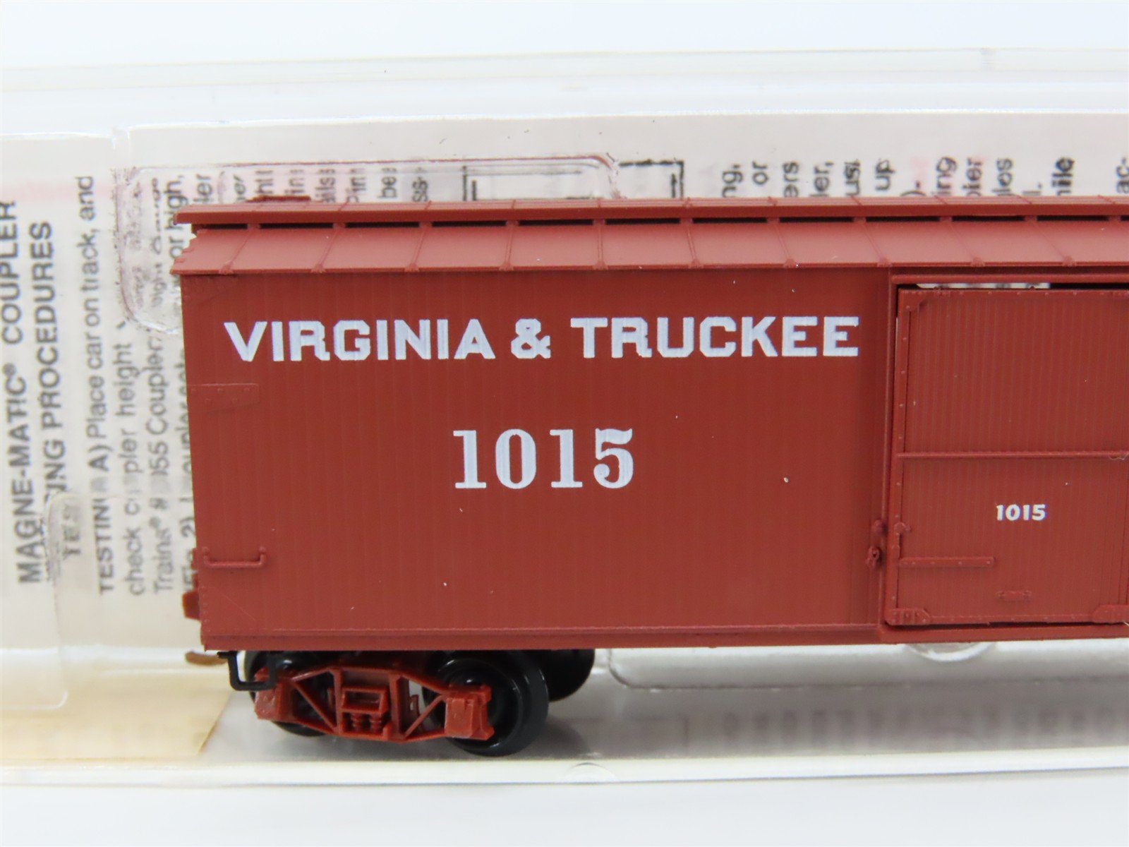 N Scale Micro-Trains MTL 39180 VT Virginia & Truckee 40' Box Car #1015