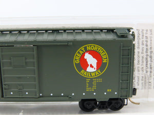 N Scale Micro-Trains MTL 20406 GN Great Northern 40' Single Door Box Car #2528
