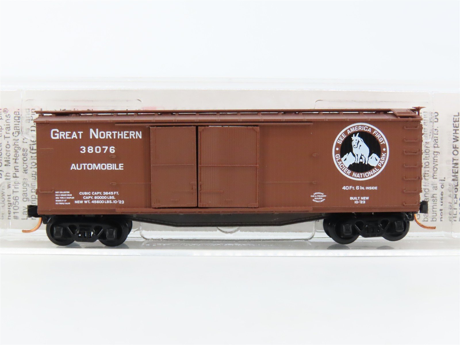 N Scale Micro-Trains MTL 41030 GN Glacier National Park 40' Auto Box Car #38076