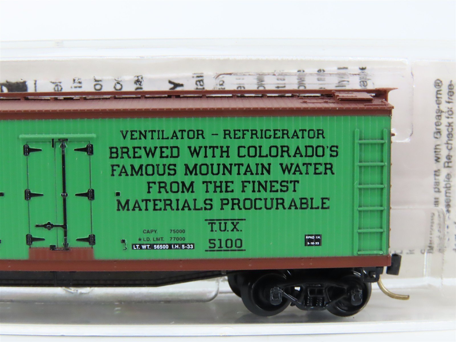 N Scale Micro-Trains MTL 49440 TUX Tivoli Beer 40' Wood Reefer #5100