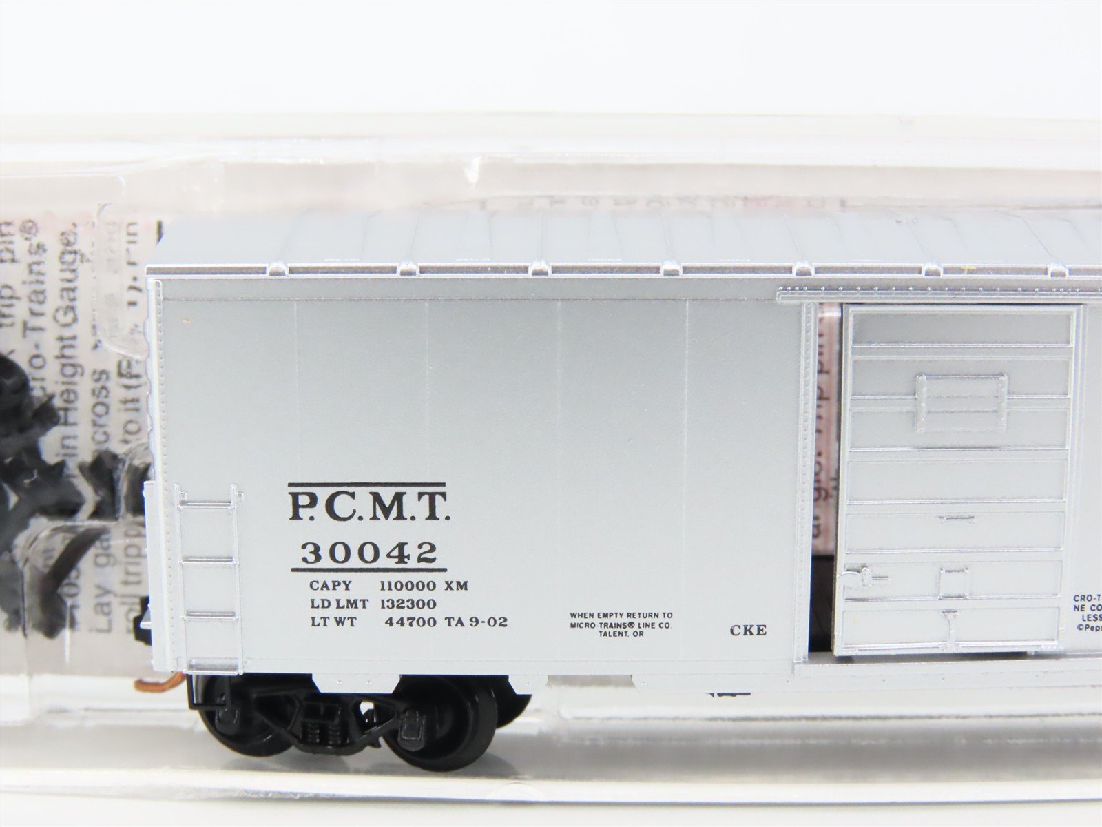 N Scale Micro-Trains MTL 24300 PCMT Pepsi Cola 40' Single Door Box Car #30042
