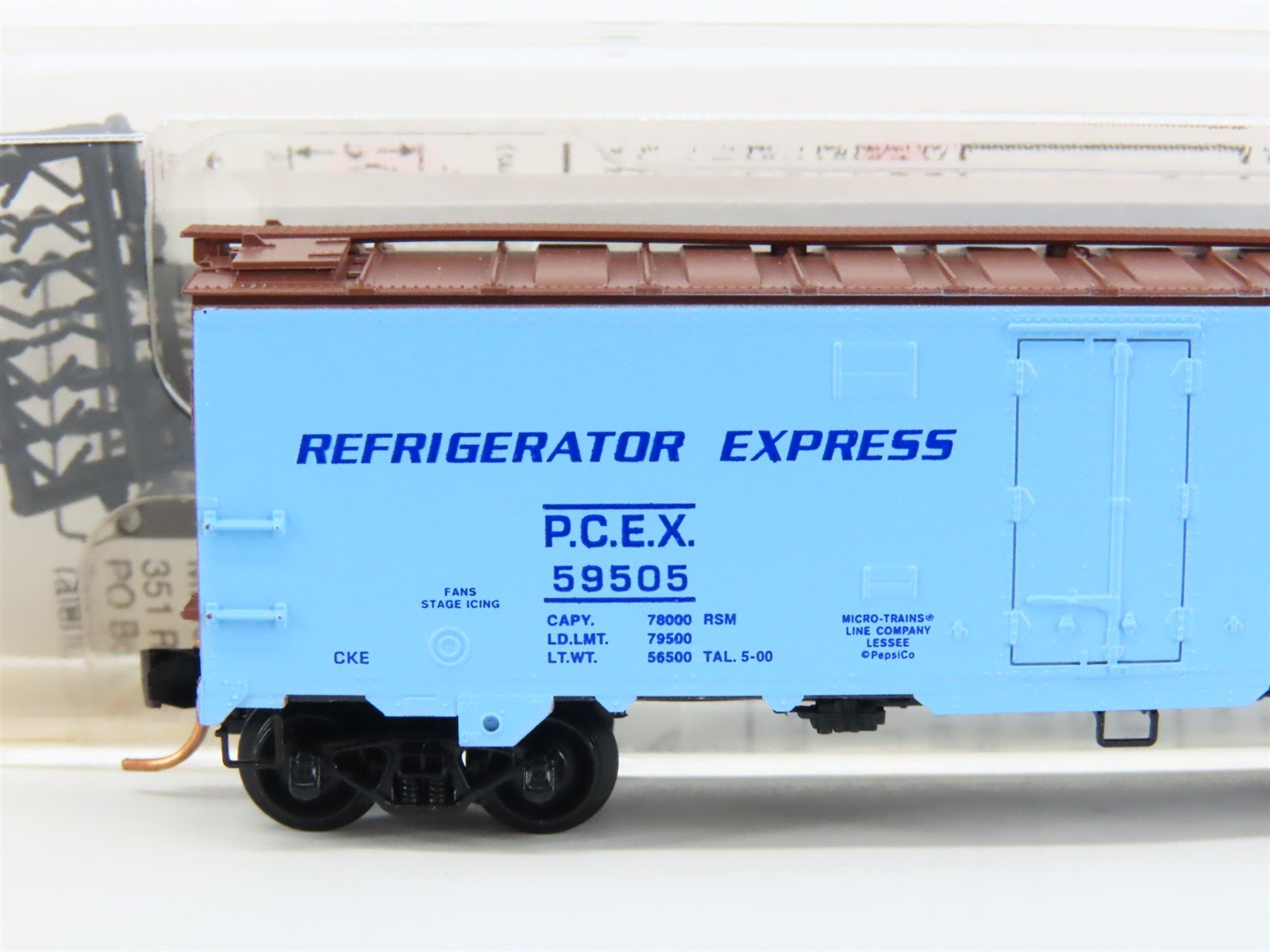 N Scale Micro-Trains MTL 59550 PCEX Pepsi Cola 40' Steel Side Ice Reefer #59505