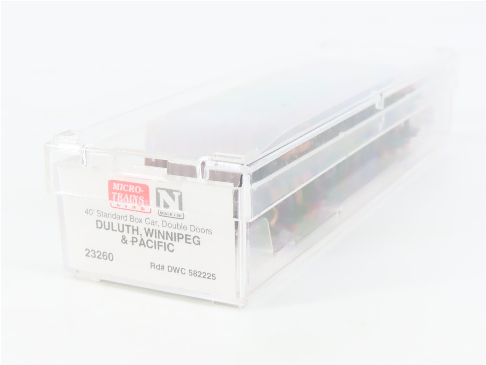 N Scale Micro-Trains MTL 23260 DWC Duluth Winnipeg & Pacific 40' Box Car #582225