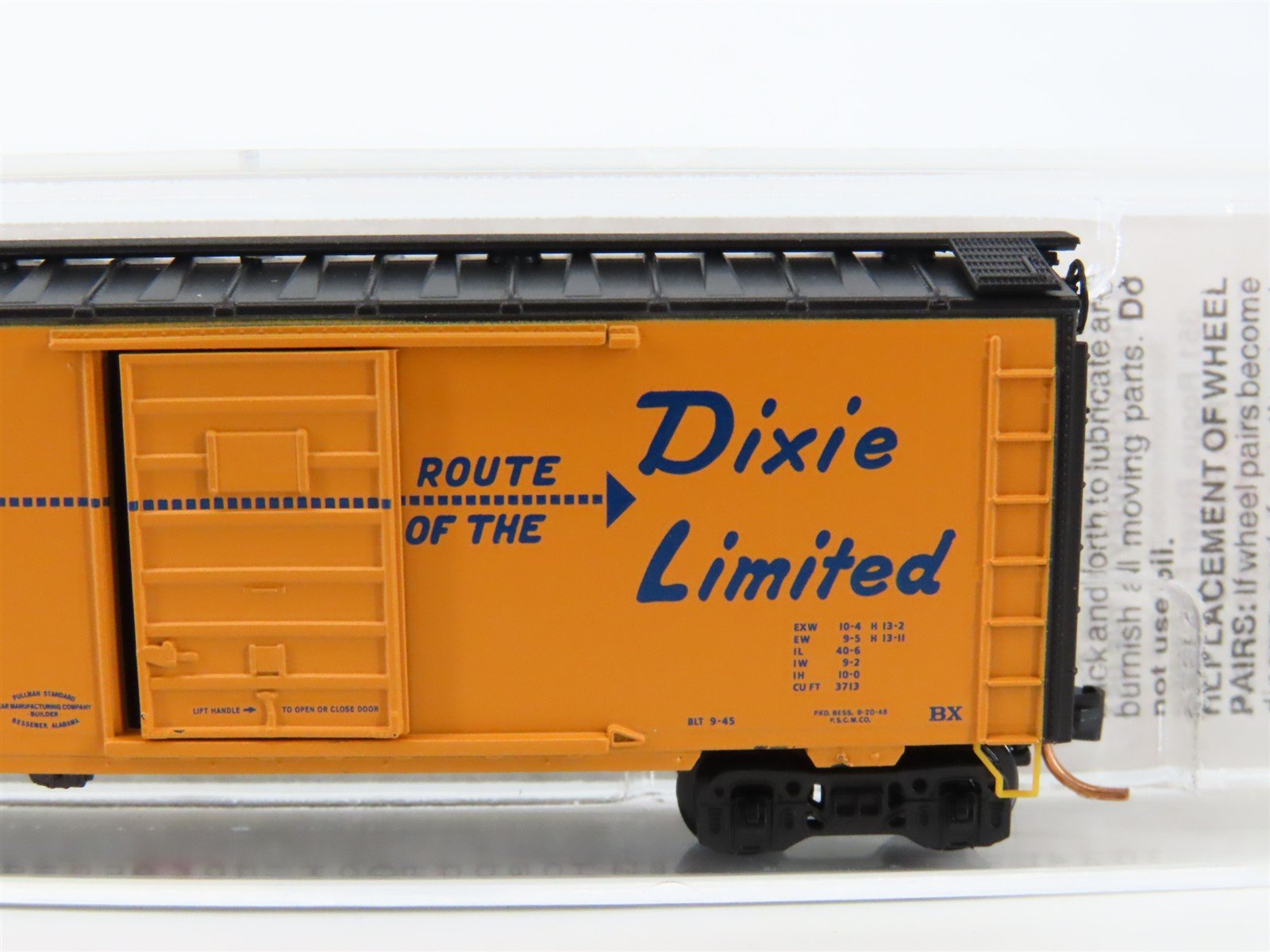 N Scale Micro-Trains MTL 20701 C&EI Dixie Limited 40' Single Door Box Car #1