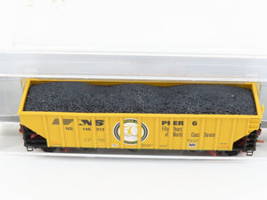 N Micro-Trains NSE MTL 14-02 NS Pier 6 50 Years 3-Bay Hopper #146313 w/ Load