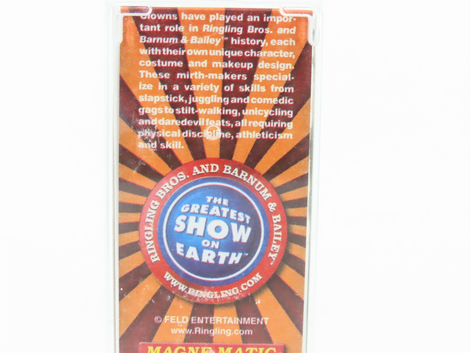 N Scale Micro-Trains MTL 04700402 Ringling Bros. Billboard #2 40' Wood Reefer
