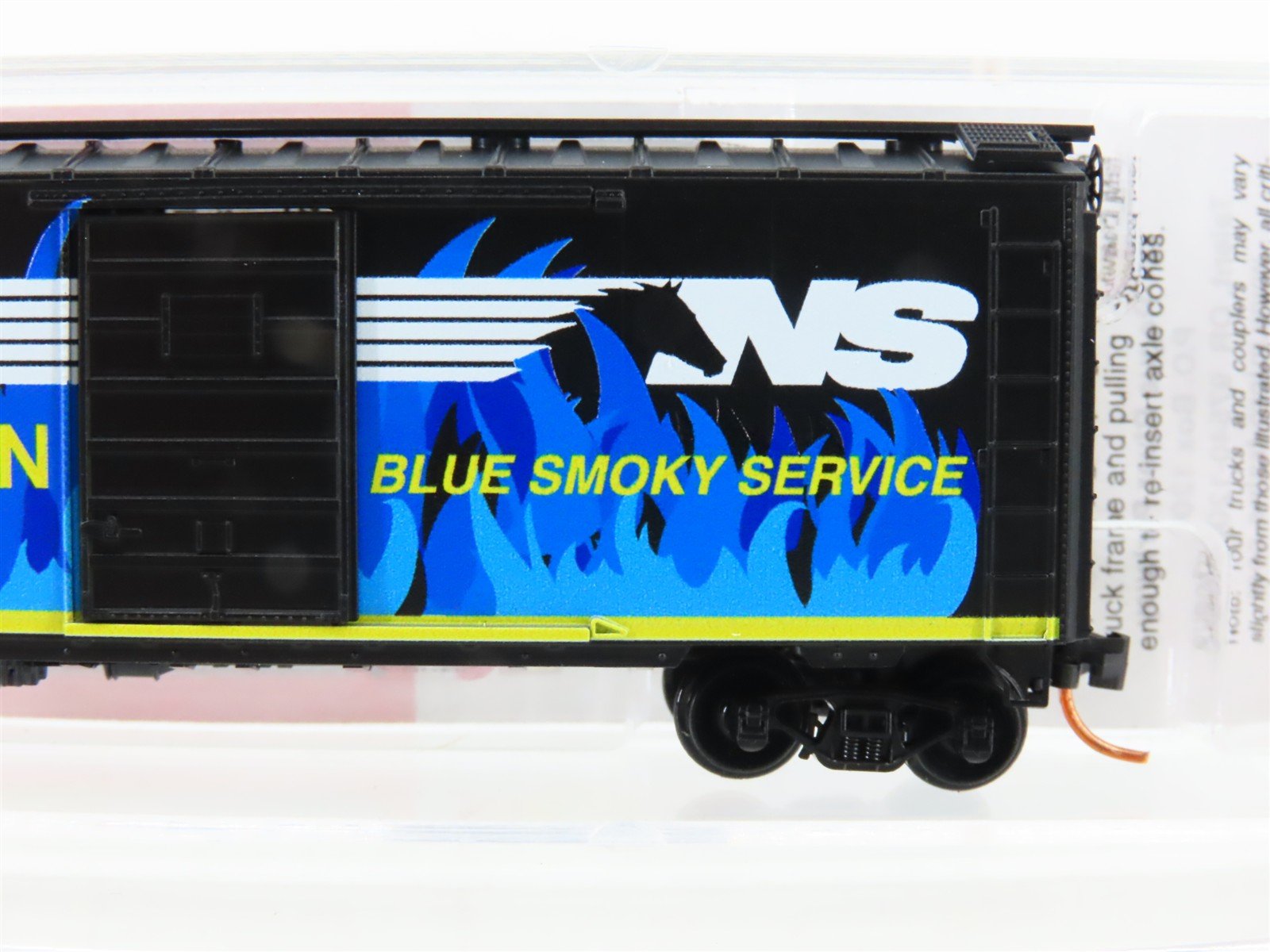N Micro-Trains MTL NSE 14-01 NS VGN Virginian Blue Smoky Service 40' Box Car