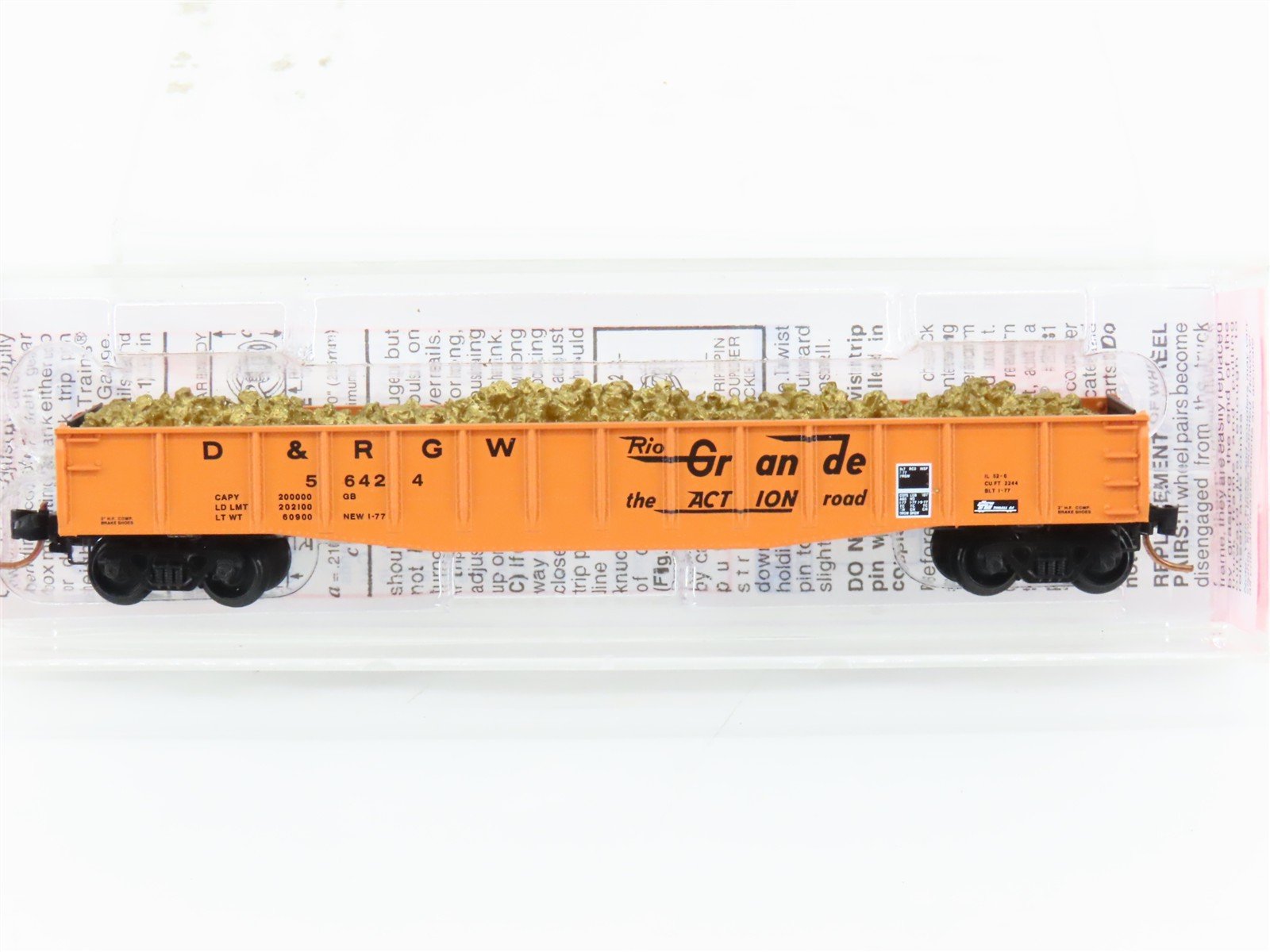 N Scale Micro-Trains MTL NSC 06-01 D&RGW Rio Grande 50' Gondola #56424 w/ Load