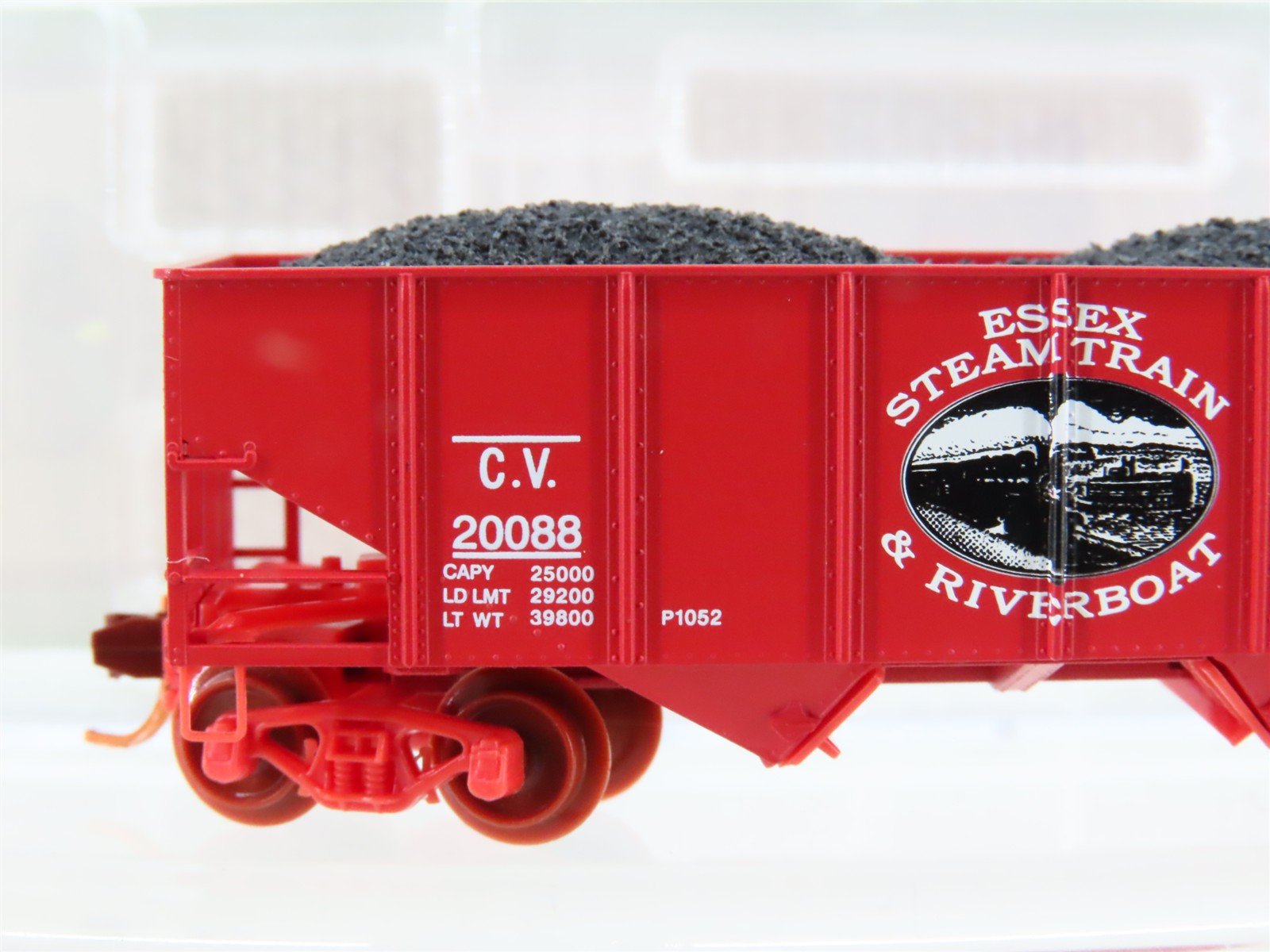 N Micro-Trains NSC MTL 07-87 CV Essex Steam Train 2-Bay Hopper #20088 w/ Load